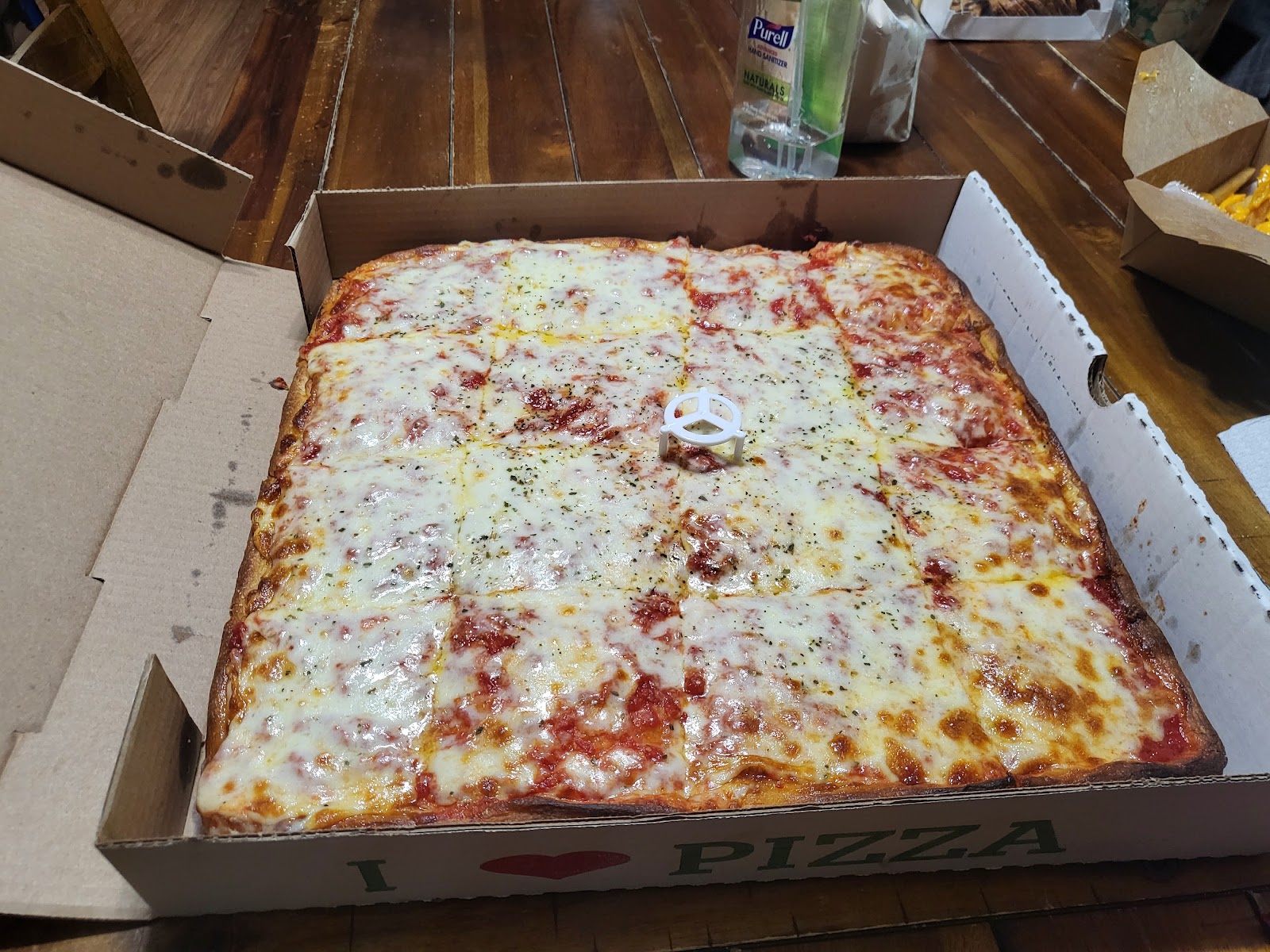 Pomodorino Pizza Photo 8